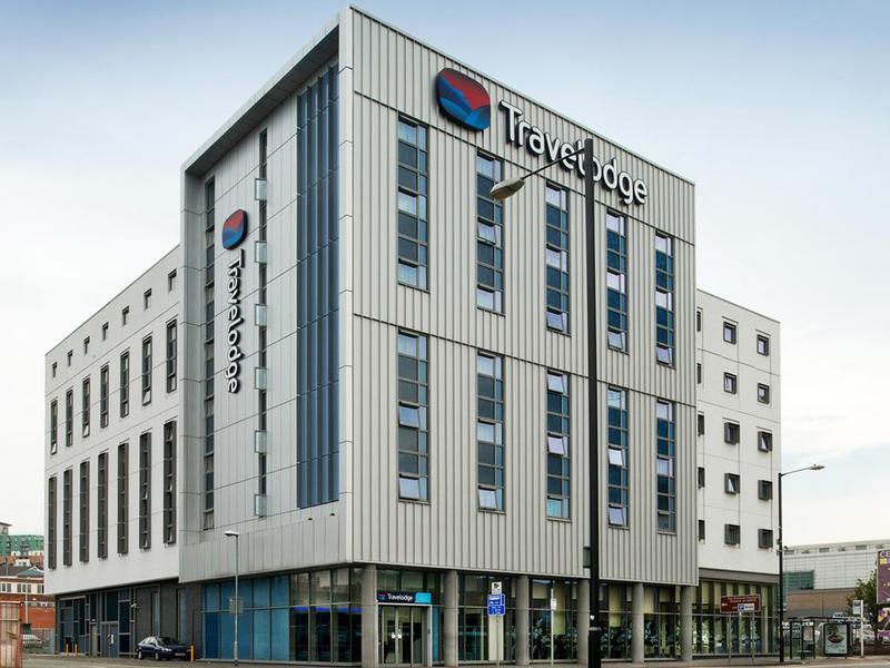 Travelodge Manchester Central Arena Exterior foto